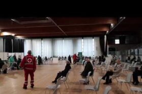 PALATAURUS: BOOM DI TERZE DOSI E ANTINFLUENZALE