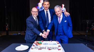 Taglio torta Marco Piazza, Cristian Camisa, Enrico Vavassori