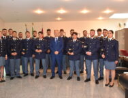 Foto nuovi agenti questura lecco