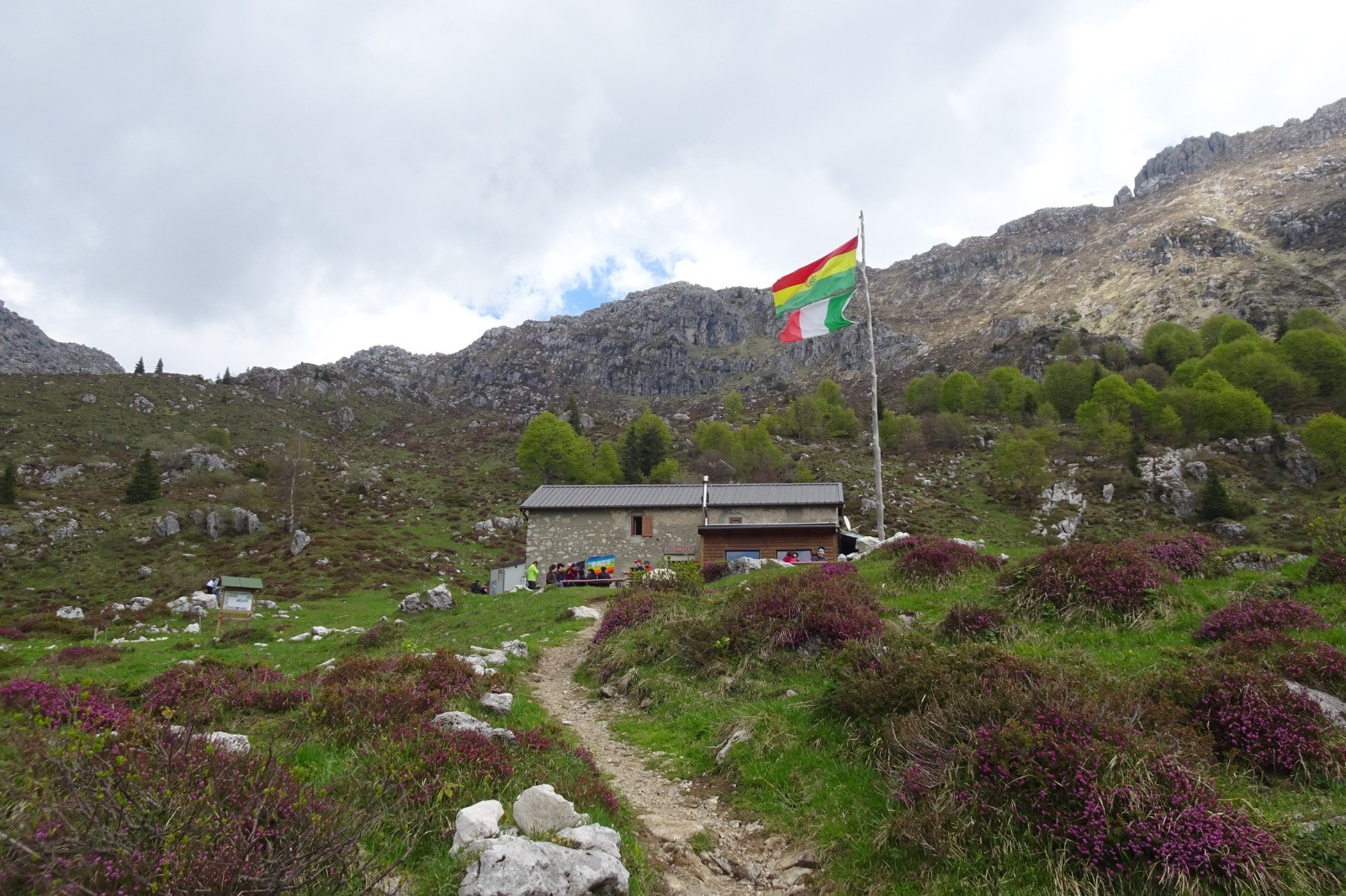 OSA VALMADRERA: GRANDE PARTECIPAZIONE ALL’USCITA IN VAL SERINA