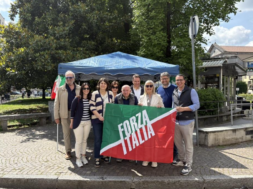 gazebo Forza Italia Lecco