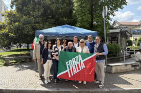 gazebo Forza Italia Lecco