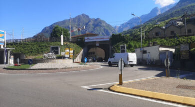 Sottopasso Mandello via Parodi