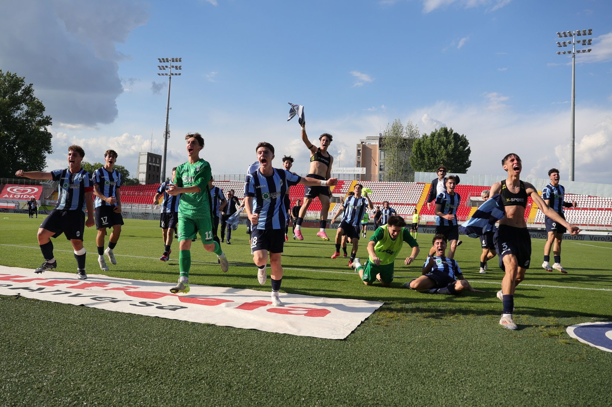 IL LECCO DI MAZZOLENI VOLA IN PRIMAVERA 2