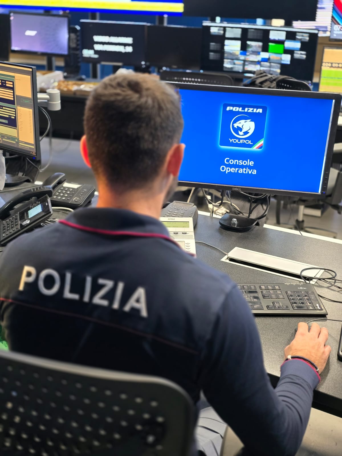 “YOUPOL”: COME FUNZIONA L’APPLICAZIONE DELLA POLIZIA DI STATO