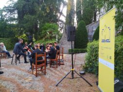 Guitar Landscape Ensemble per Album