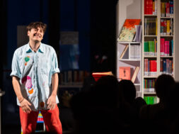 Filippo Capobianco – MIA MAMMA FA IL NOTAIO