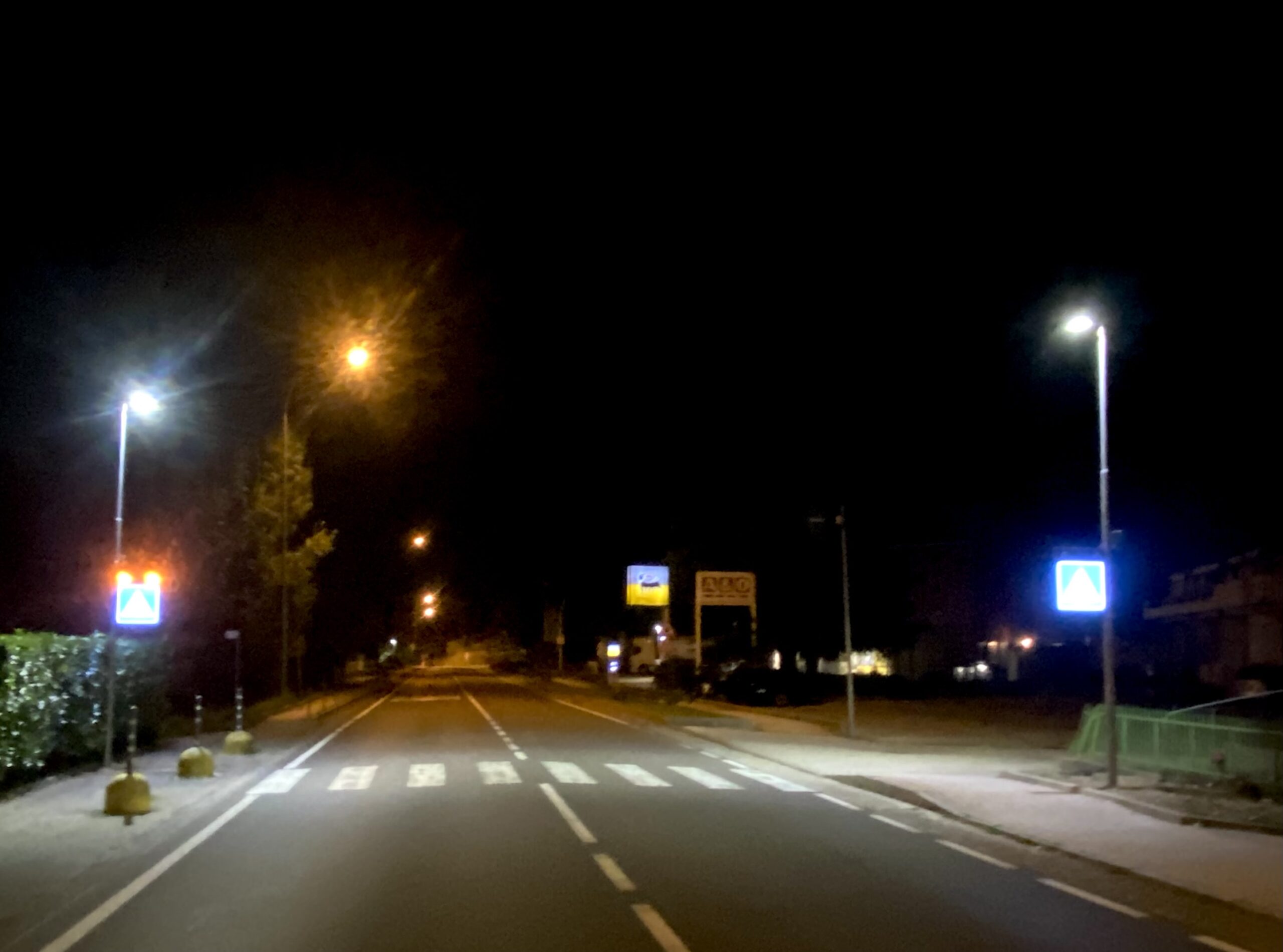 BALLABIO: NUOVO ATTRAVERSAMENTO PEDONALE LUMINOSO