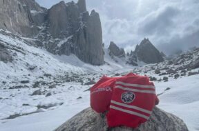 Il maglione rosso, oggi come ieri sulle montagne più belle e difficili del mondo