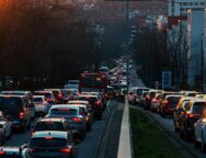 traffico coda automobili viabilità