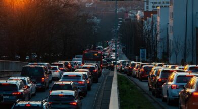 traffico coda automobili viabilità