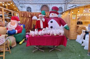 San Nicolò PISTA DI PATTINAGGIO BABBO NATALE