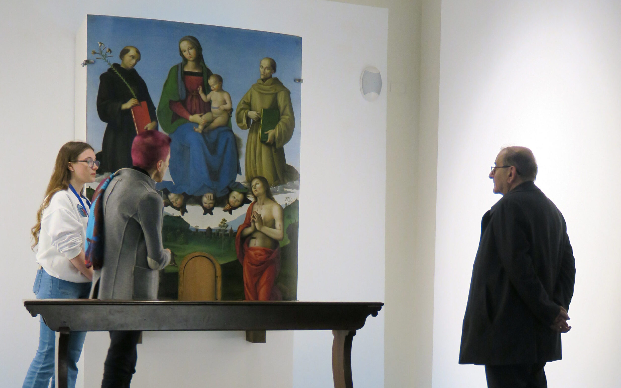 “CAPOLAVORO PER LECCO” VERSO I 3OOO VISITATORI, TRA CUI L’ARCIVESCOVO