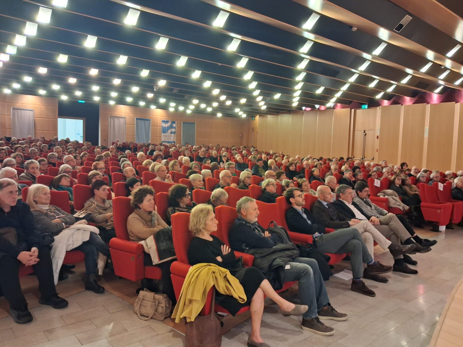 LECCO, INCONTRO CON CARITAS GERUSALEMME