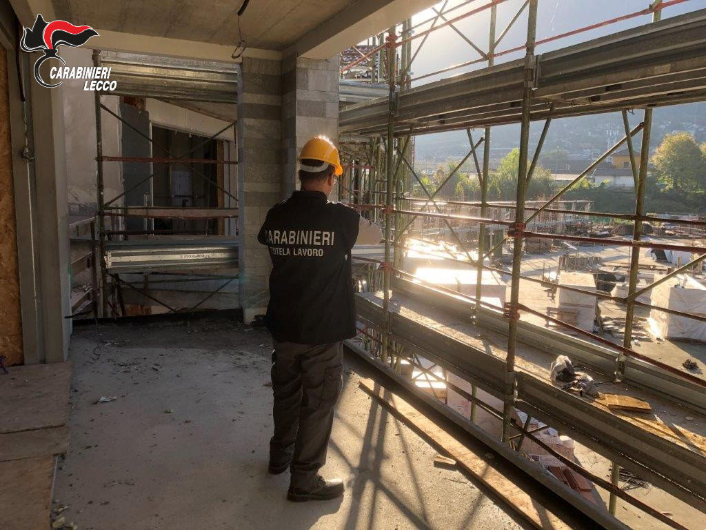 CONTROLLOI DEI CARABINIERI DEL NUCLEO ISPETTORATO DEL LAVORO: RISCONTRATE VIOLAZIONI IN MATERIA DI SICUREZZA