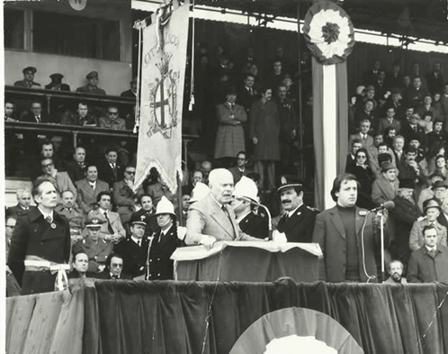 50 ANNI FA SANDRO PERTINI INSIGNI’ LECCO DELLA MEDAGLIA AL VALOR MILITARE