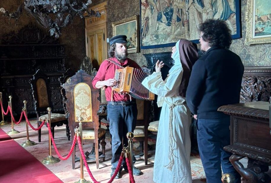 GRANDE SUCCESSO PER LE VISITE TEATRALIZZATE A VILLA MONASTERO