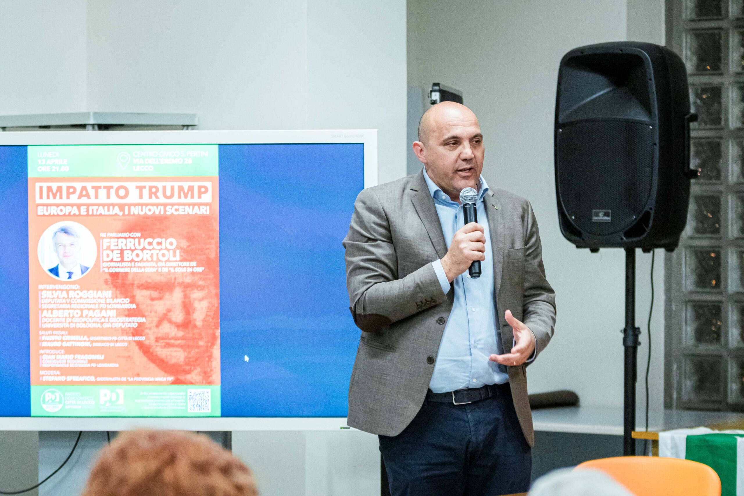 CENTRO PERTINI PIENO PER DE BORTOLI: “IMPATTO TRUMP” AL CENTRO DEL DIBATTITO PROMOSSO DAL PD