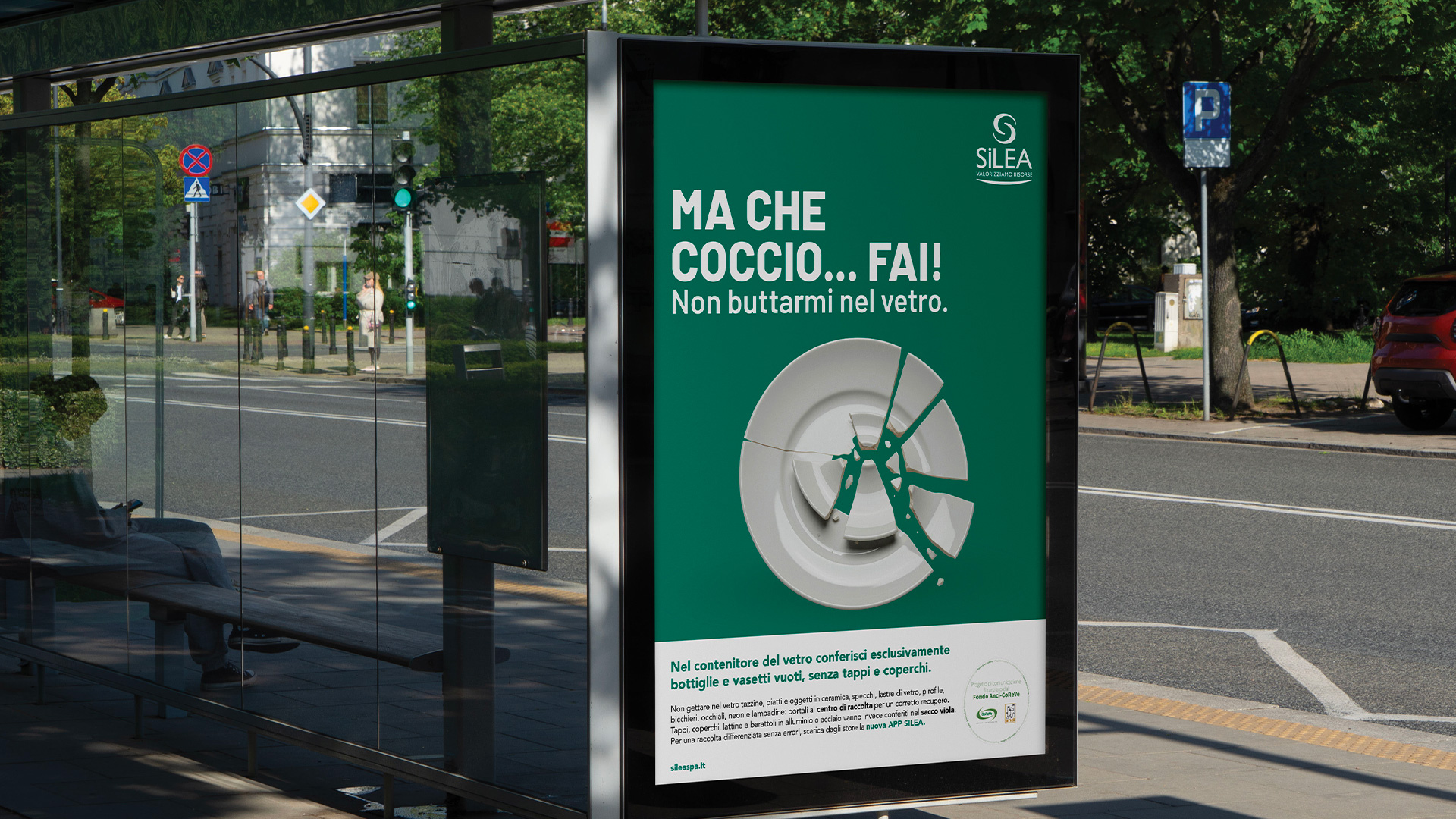 “MA CHE COCCIO… FAI?”: SILEA LANCIA LA NUOVA CAMPAGNA PER MIGLIORARE LA RACCOLTA DEL VETRO