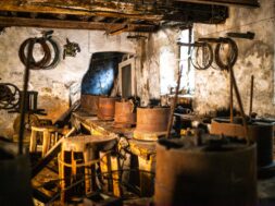 4. Interno trafileria Officina Gerenzone