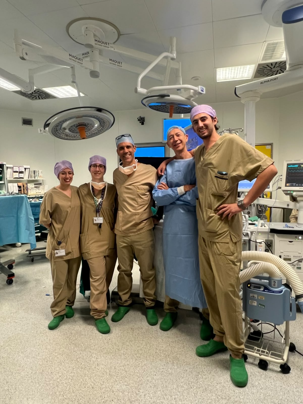 CHIRURGIA INNOVATIVA A MERATE: PRIMA EMICOLECTOMIA LAPAROSCOPICA IN ANESTESIA NEUROASSIALE