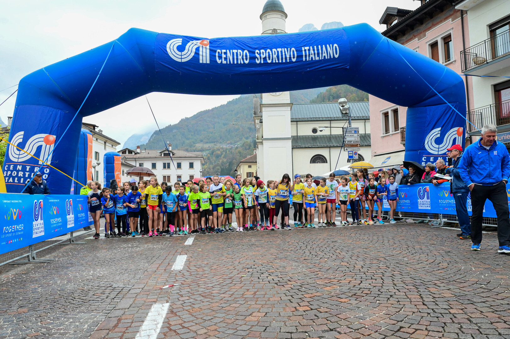 A BELLANO IL CAMPIONATO NAZIONALE CSI DI CORSA SU STRADA: 565 ATLETI IN GARA