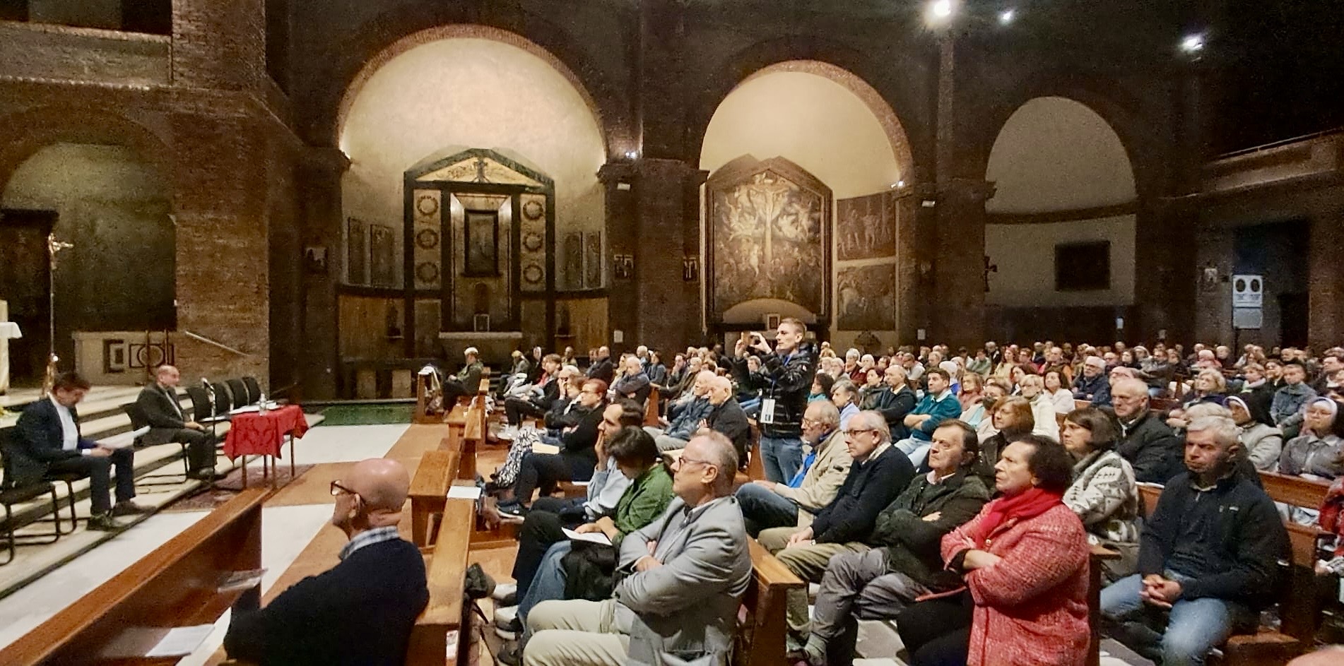 L’ARCIVESCOVO DELPINI A LECCO: “SPERANZA, AMABILITA’ E AMICIZIA PER AFFRONTARE LE SFIDE DEL NOSTRO TEMPO”