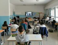 Scuola 3-2-9
