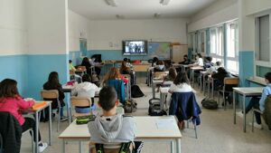 Scuola 3-2-9